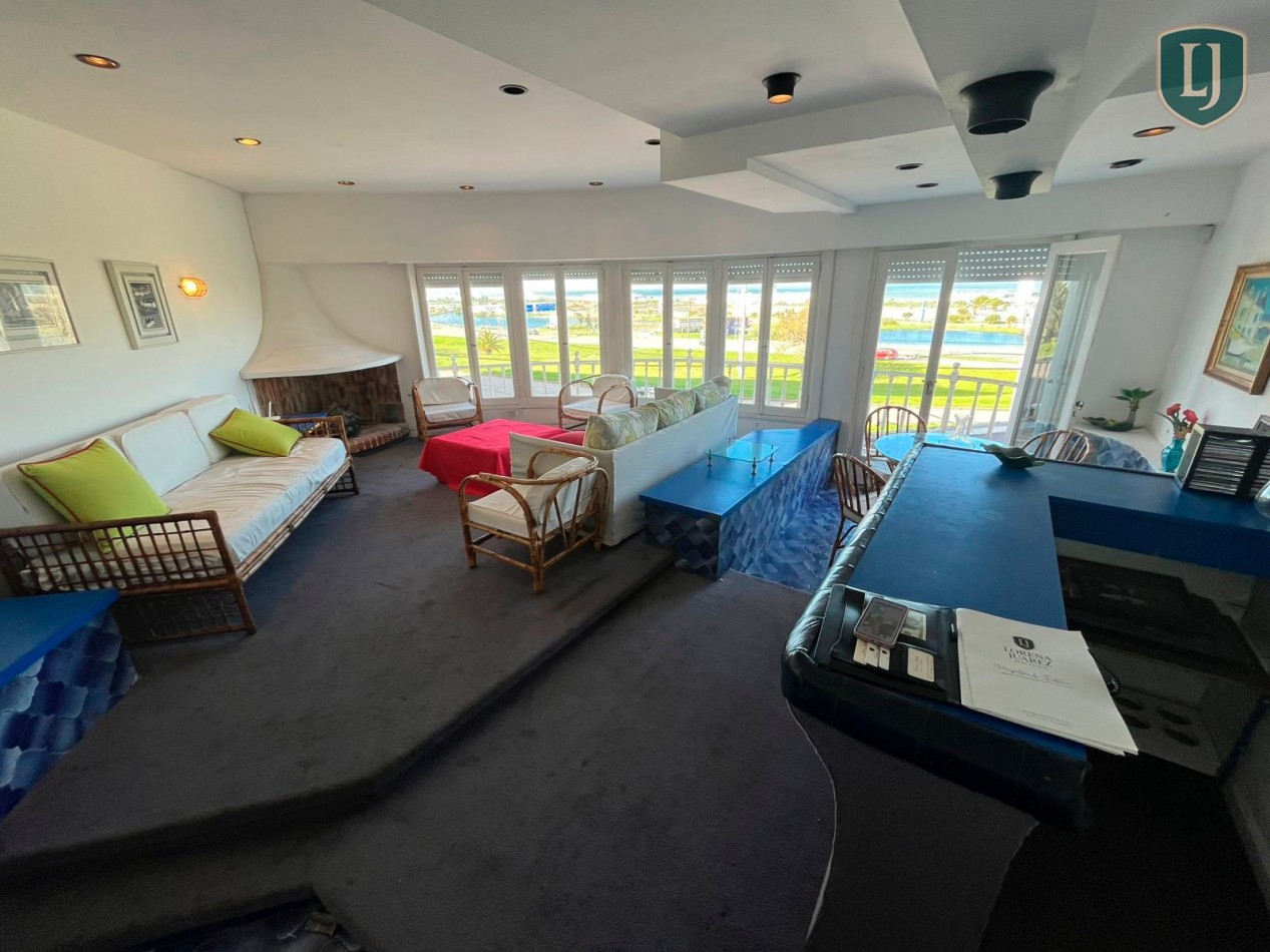 Vendemos hermosa Casa con vista al Mar 