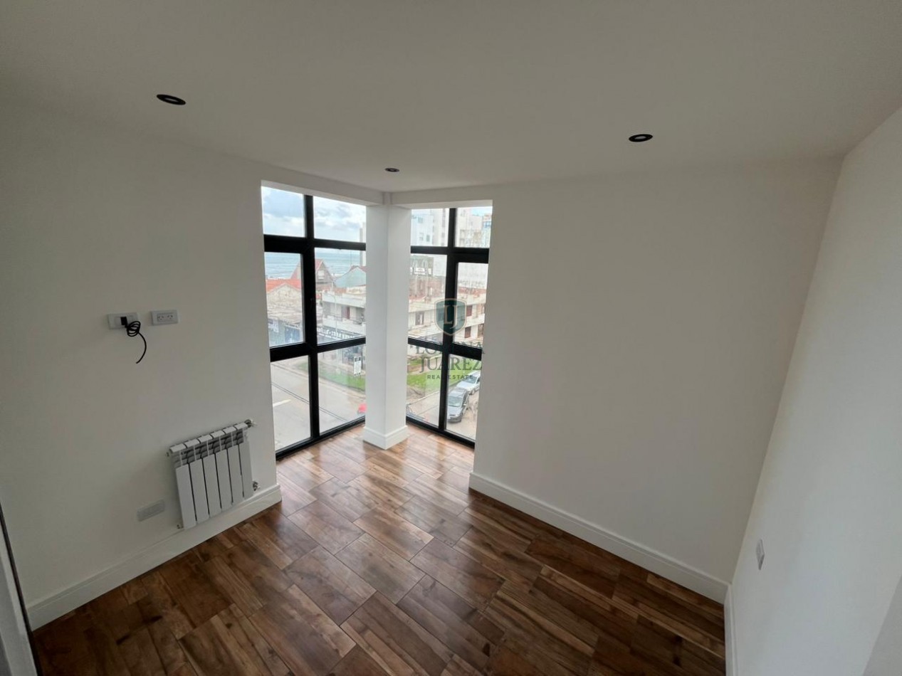 Vendemos excelente duplex en Constitucion